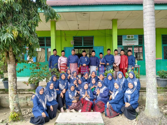 MTsN 2 Merangin Peringati HUT ke-69 Provinsi Jambi