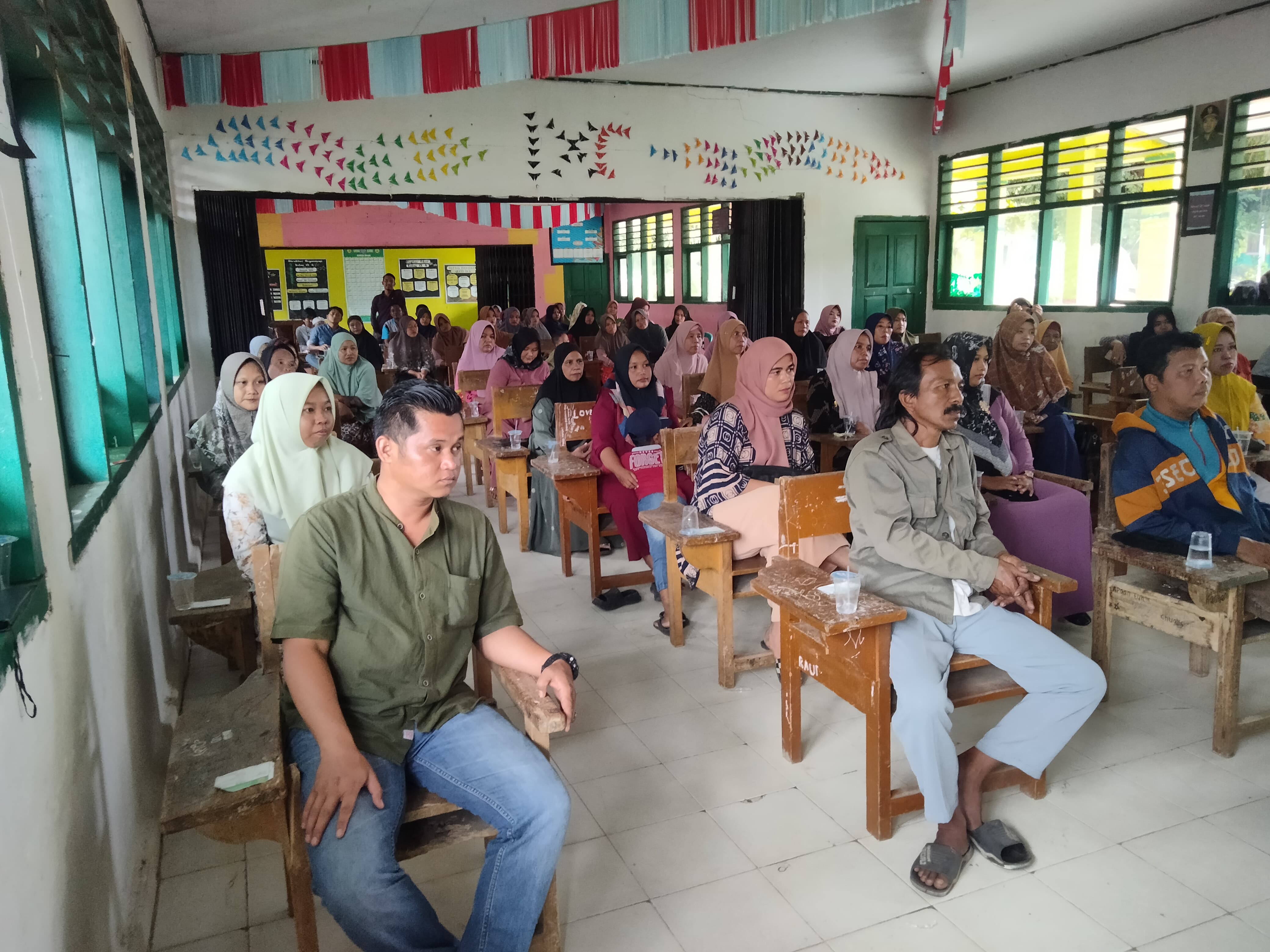 RAPAT KOMITE DENGAN CALON ORANG TUA SISWA YANG LULUS JALUR PPDB REGULER  TAHUN AJARAN 2024/2025