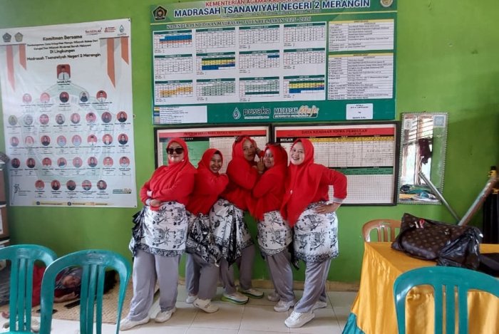 MTsN 2 Merangin Ambil Bagian dalam Lomba Senam Gembira HUT PGRI ke-80 dan HGN 2025 Tingkat Kecamatan Tabir