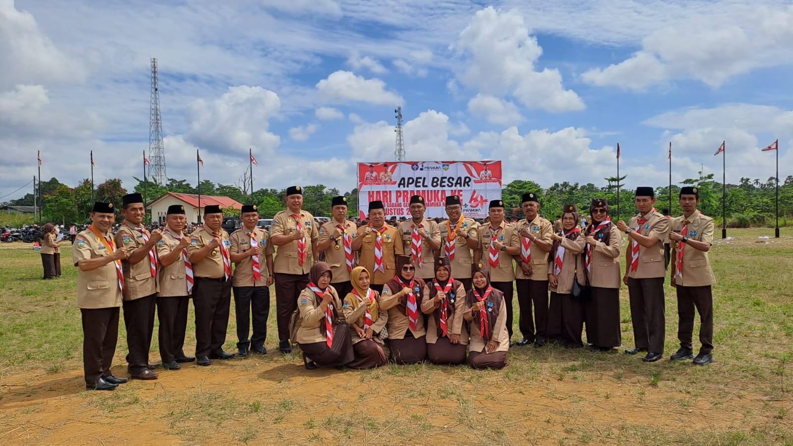 MTsN 2 Merangin Hadiri Puncak Peringatan Hari Pramuka ke-64 Kwarcab Merangin