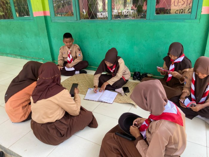Kegiatan Pramuka Madrasah Tsanawiyah Negeri 2 Merangin