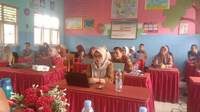 MTsN 2 Merangin mengikuti Lomba Media Pembelajaran (Deep Learning) HUT PGRI ke-80 dan HGN 2025 Tingkat Kecamatan Tabir